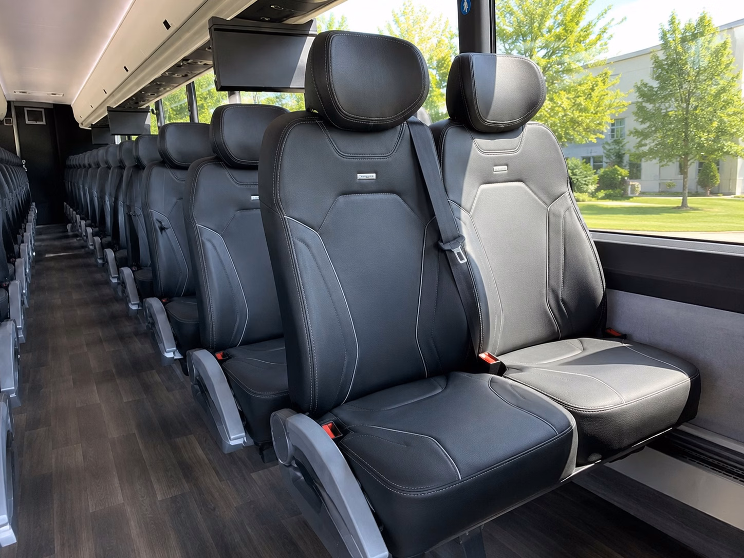 charter buses from white plains to hudson valley wedding venues