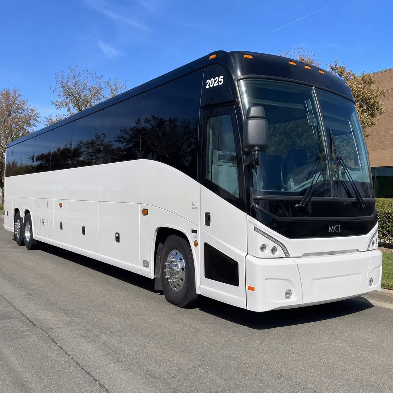 jones beach amphitheater concert shuttles from white plains