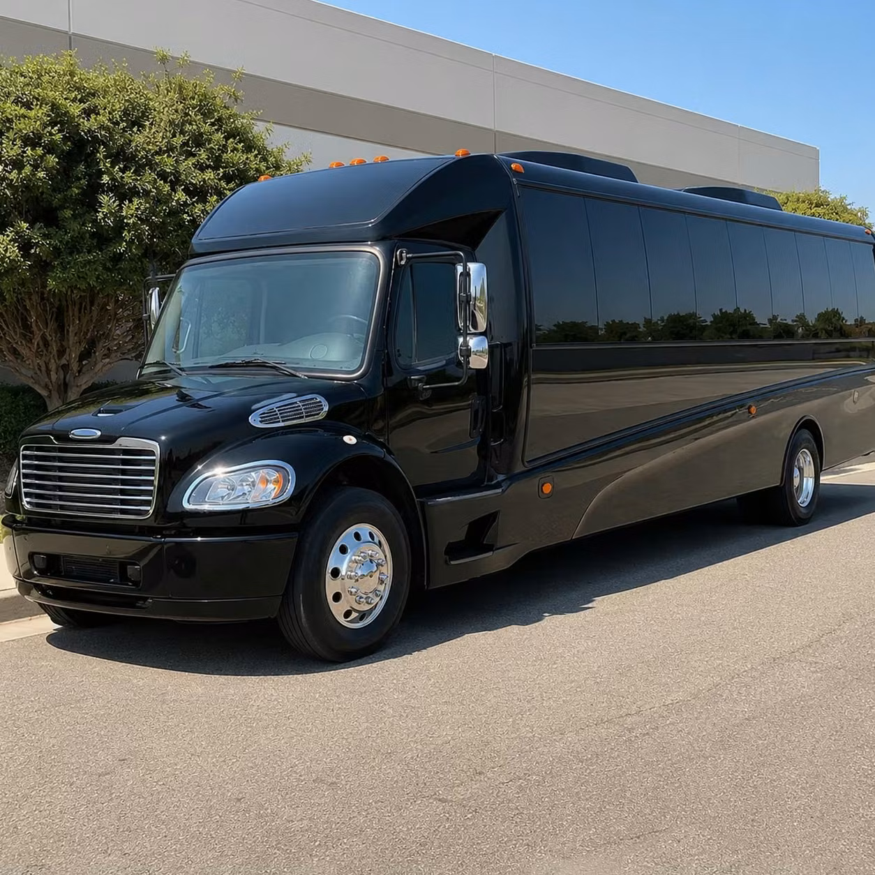 white plains 28 passenger minibus rental